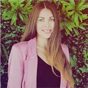 Profesor de francés Nativa imparte clases particulares a niños de todas las edades.